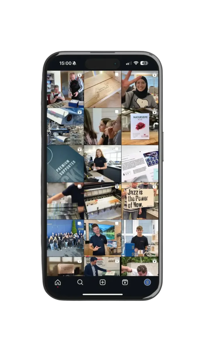 iPhone-Mockup mit geöffnetem Instagram-Profil, das das Konto von uns, der Gutenberg AG, zeigt, als Beispiel für erfolgreiches Social-Media-Design.