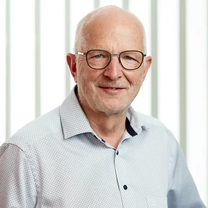 Portrait von Remi Nescher, Inhaber/ VRP der Gutenberg AG.